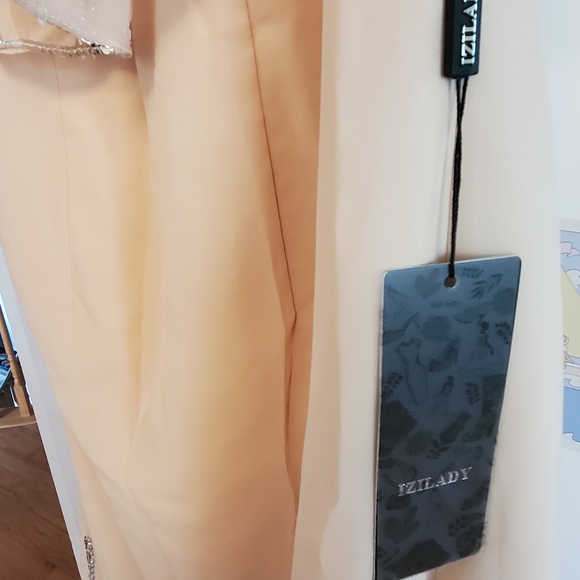 Ladies dress size L NWT Izilady - Picture 2 of 4